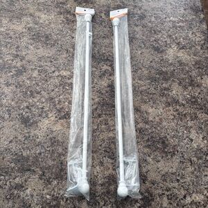 Set of 2 White Adjustable Curtain Rods